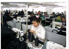 廣州洪業(yè)箱包皮具制品廠 電子商務領域的商機探索